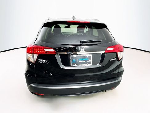 Used 2022 Honda HR-V EX image 6