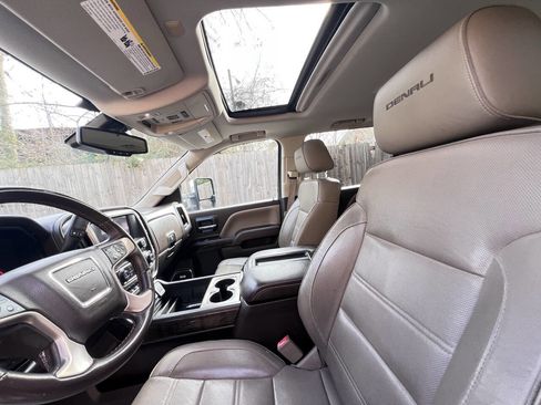 Used 2015 GMC Sierra 1500 Denali w/ Driver Alert Package image 12