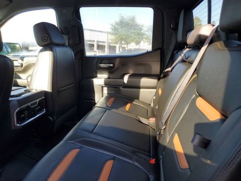 Used 2020 GMC Sierra 1500 AT4 w/ AT4 Premium Package AWD/4WD image 11