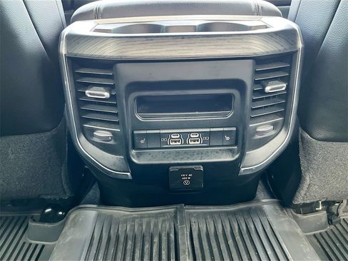 Used 2024 RAM 2500 Laramie w/ Night Edition image 25