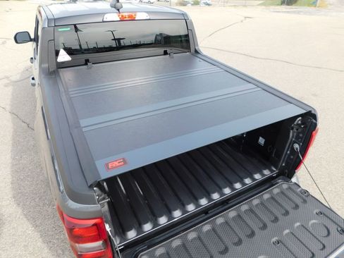 Used 2025 Ford Maverick Lobo AWD/4WD image 7