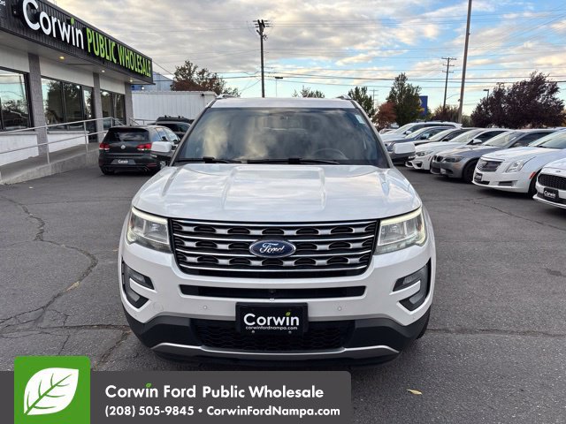 Used 2017 Ford Explorer Limited AWD/4WD image 2