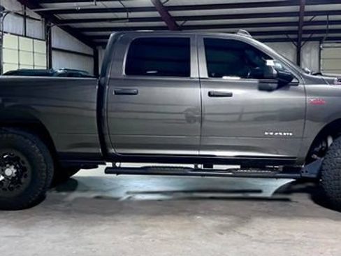 Used 2022 RAM 2500 Tradesman AWD/4WD image 2
