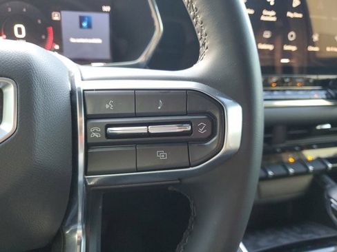 Used 2024 GMC Canyon Elevation w/ Convenience Package image 19