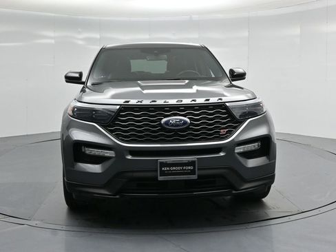 Certified 2022 Ford Explorer ST w/ Equipment Group 401A image 27