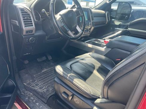 Used 2018 Ford F350 Platinum w/ Platinum Ultimate Package AWD/4WD image 6