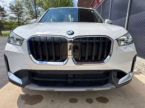 Used 2023 BMW X1 xDrive28i AWD/4WD image 8