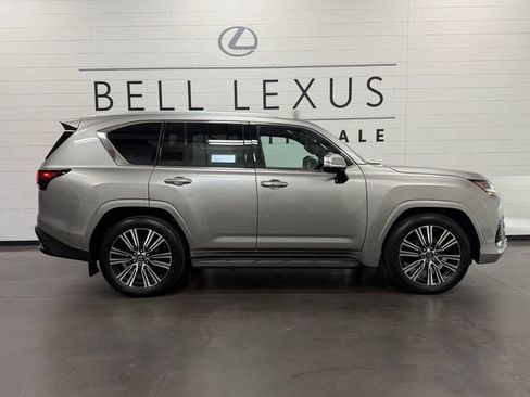 New 2026 Lexus LX 600 4WD w/ Luxury Package image 3