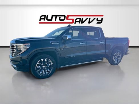Used 2024 GMC Sierra 1500 Denali w/ Denali Reserve Package image 3