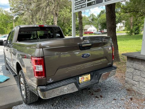 Used 2020 Ford F150 XLT w/ Equipment Group 302A Luxury AWD/4WD image 3