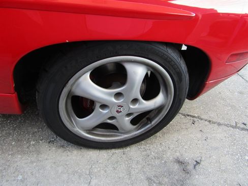 Used 1988 Porsche 928 S4 RWD image 11