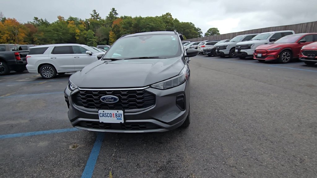 Certified 2023 Ford Escape ST-Line AWD/4WD image 15