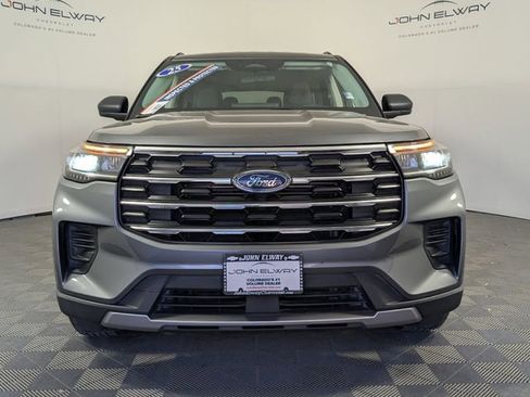 Used 2025 Ford Explorer Active image 11
