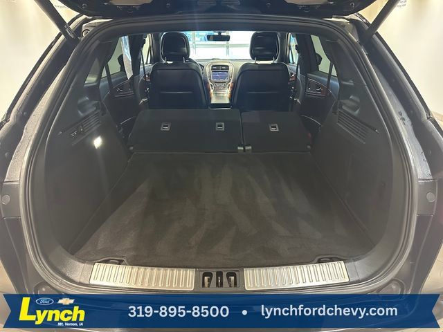 Used 2020 Lincoln Nautilus Reserve w/ Equipment Group 201A AWD/4WD image 27