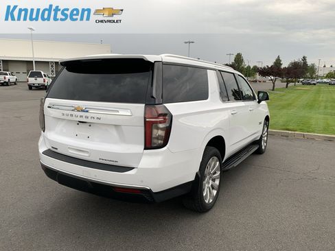 Used 2021 Chevrolet Suburban Premier w/ Texas Edition AWD/4WD image 7