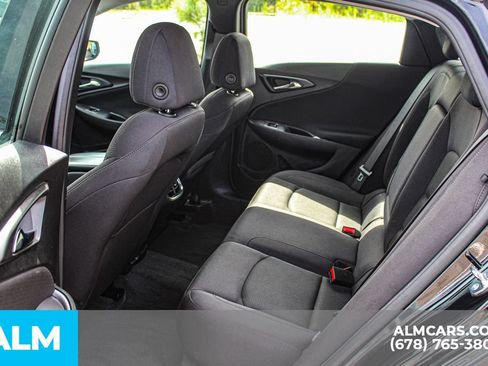 Used 2024 Chevrolet Malibu LT FWD image 17