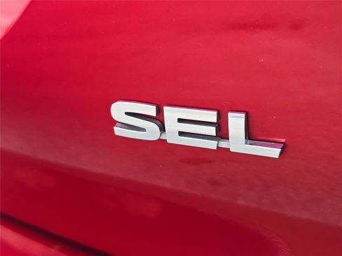 Used 2023 Mitsubishi Outlander SEL FWD image 6