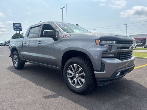 Used 2021 Chevrolet Silverado 1500 RST AWD/4WD image 9