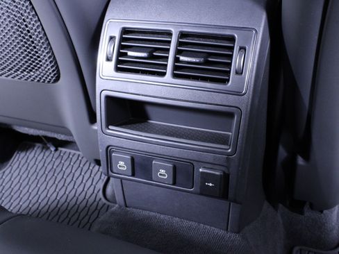 Used 2026 Jaguar F-PACE R-Dynamic S image 16