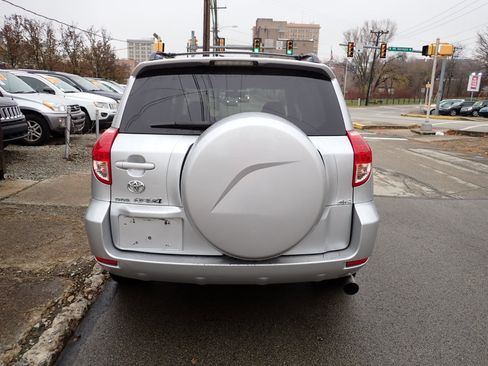 Used 2007 Toyota RAV4 Limited image 3