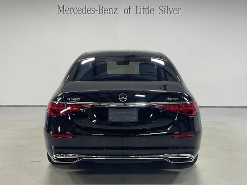 Used 2023 Mercedes-Benz S 580 4MATIC Sedan image 4