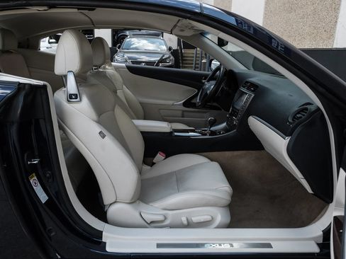 Used 2015 Lexus IS 350C w/ Navigation System Package RWD image 32