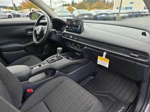 New 2026 Honda HR-V LX image 4