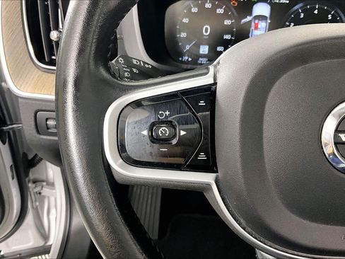Used 2021 Volvo XC60 T6 Inscription AWD/4WD image 22