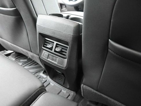 New 2026 GMC Canyon Elevation w/ Convenience Package image 23