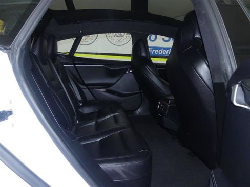 Used 2018 Tesla Model S 100D AWD/4WD image 20