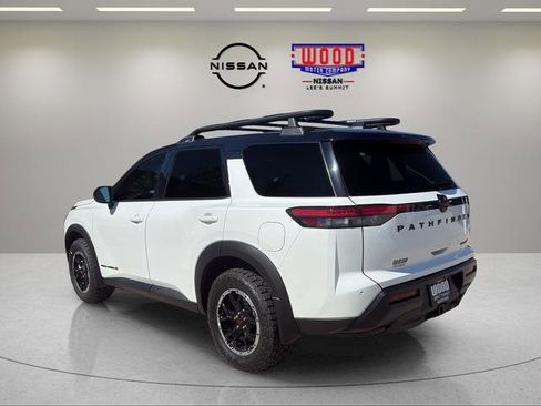 New 2026 Nissan Pathfinder Rock Creek AWD/4WD image 4