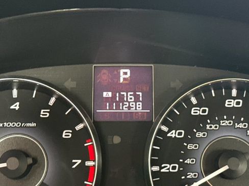 Used 2011 Subaru Legacy 2.5i Premium w/ All-Weather Pkg AWD/4WD image 24