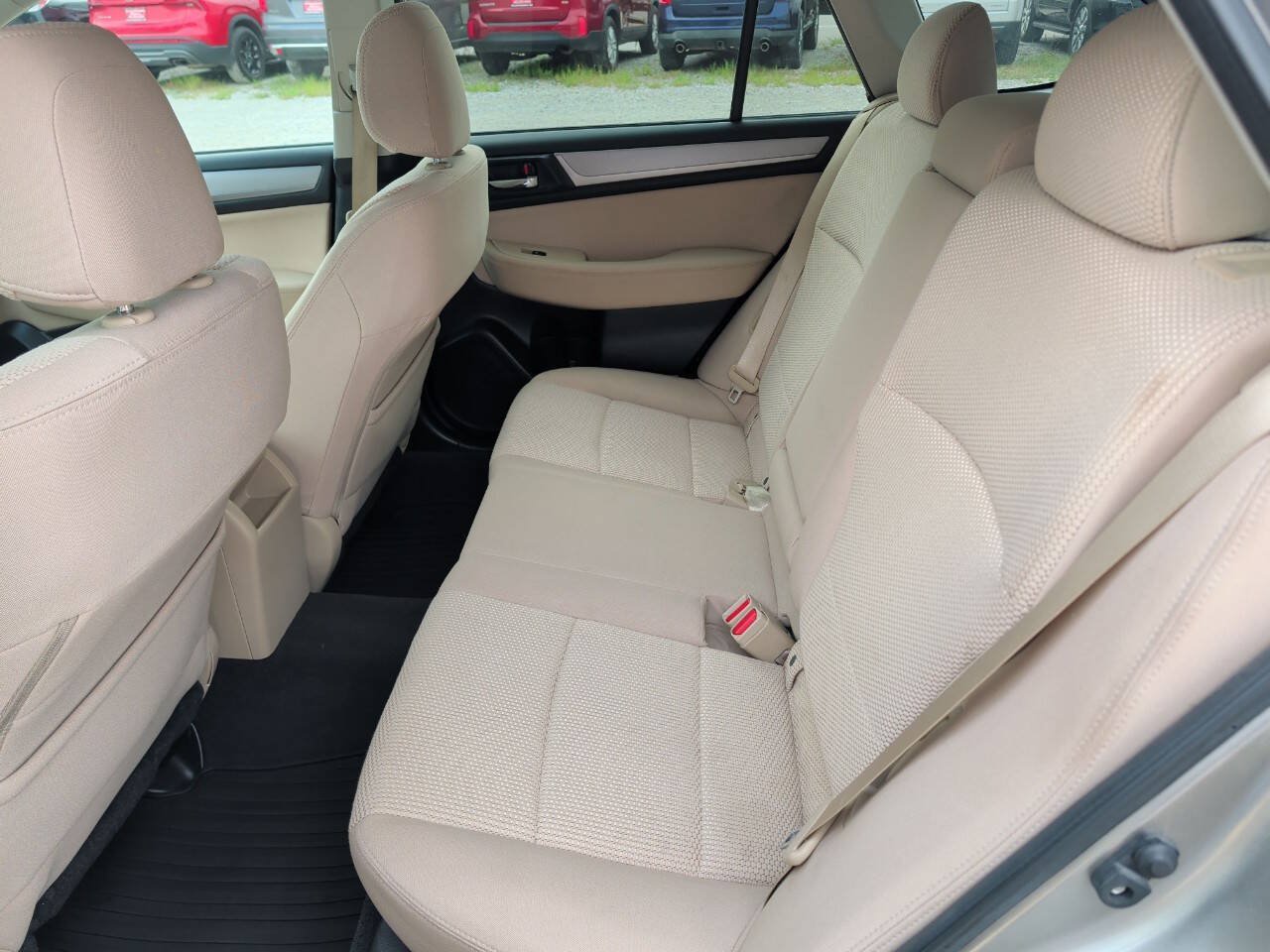 Used 2017 Subaru Outback 2.5i Premium AWD/4WD image 15
