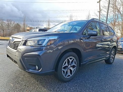 Certified 2021 Subaru Forester Premium w/ Popular Package #1 image 4