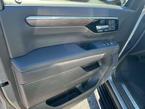 New 2026 Chevrolet Tahoe Premier AWD/4WD image 11