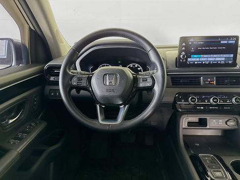 Certified 2025 Honda Pilot EX-L image 26