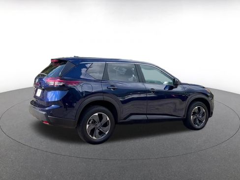 Used 2025 Nissan Rogue SV FWD image 15