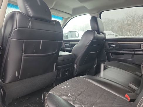Used 2016 RAM 1500 Sport image 12