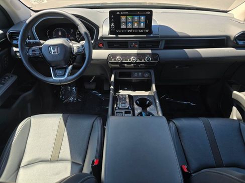 Certified 2023 Honda Pilot EX-L image 2