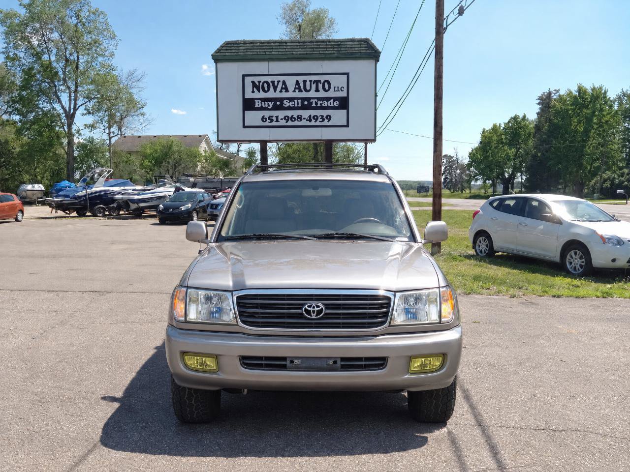Used 2001 Toyota Land Cruiser AWD/4WD image 2