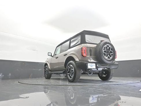 New 2026 Ford Bronco Outer Banks image 35