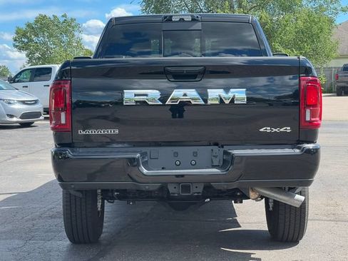 Used 2025 RAM 2500 Laramie AWD/4WD image 58