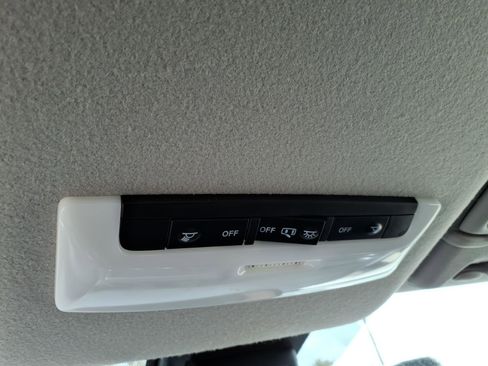 Certified 2025 Nissan Versa S w/ Trunk Package FWD image 26