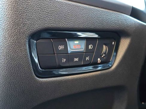 Used 2025 BMW 330i xDrive Sedan w/ M Sport Package image 25