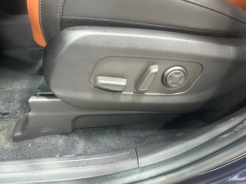 New 2026 Kia Carnival EX image 10