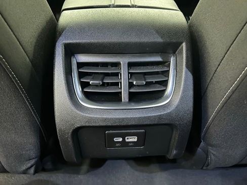 Used 2024 Chevrolet Blazer LT image 18