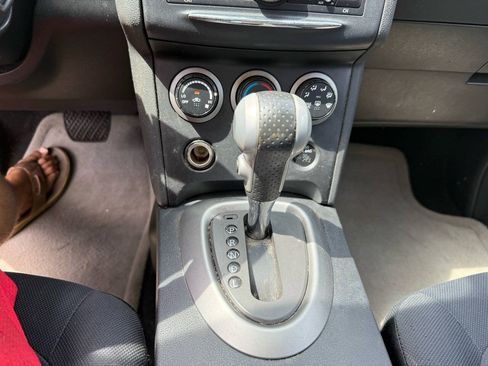 Used 2011 Nissan Rogue S FWD image 17