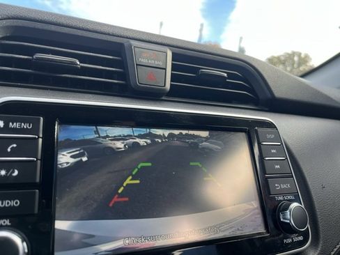 Used 2024 Nissan Versa S w/ S Plus Package image 2