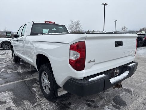Used 2018 Toyota Tundra SR image 5