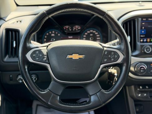 Used 2022 Chevrolet Colorado ZR2 AWD/4WD image 8